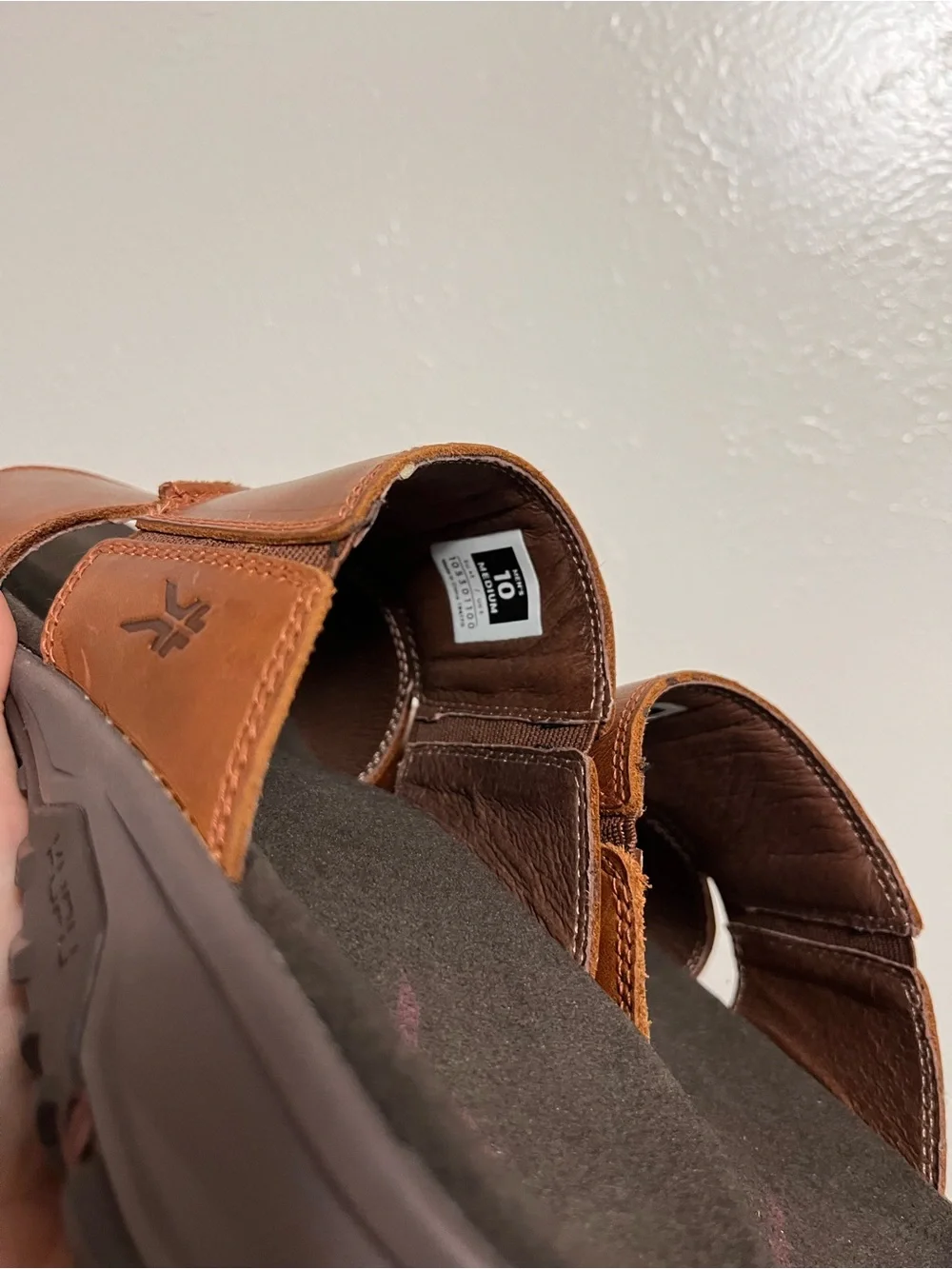 KURU brown leather